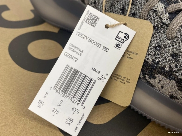 'Stone Boost Yeezy Salt' 380 GZ0472 0811